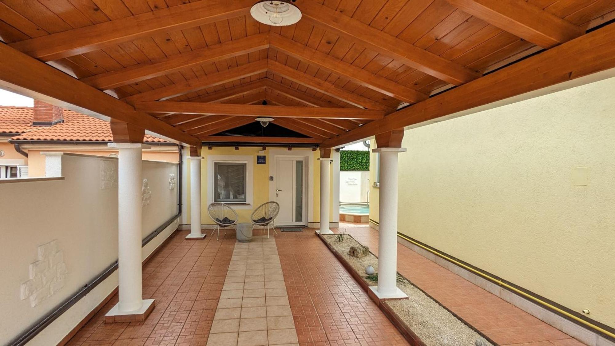 Poolside Studio Fazana Luaran gambar