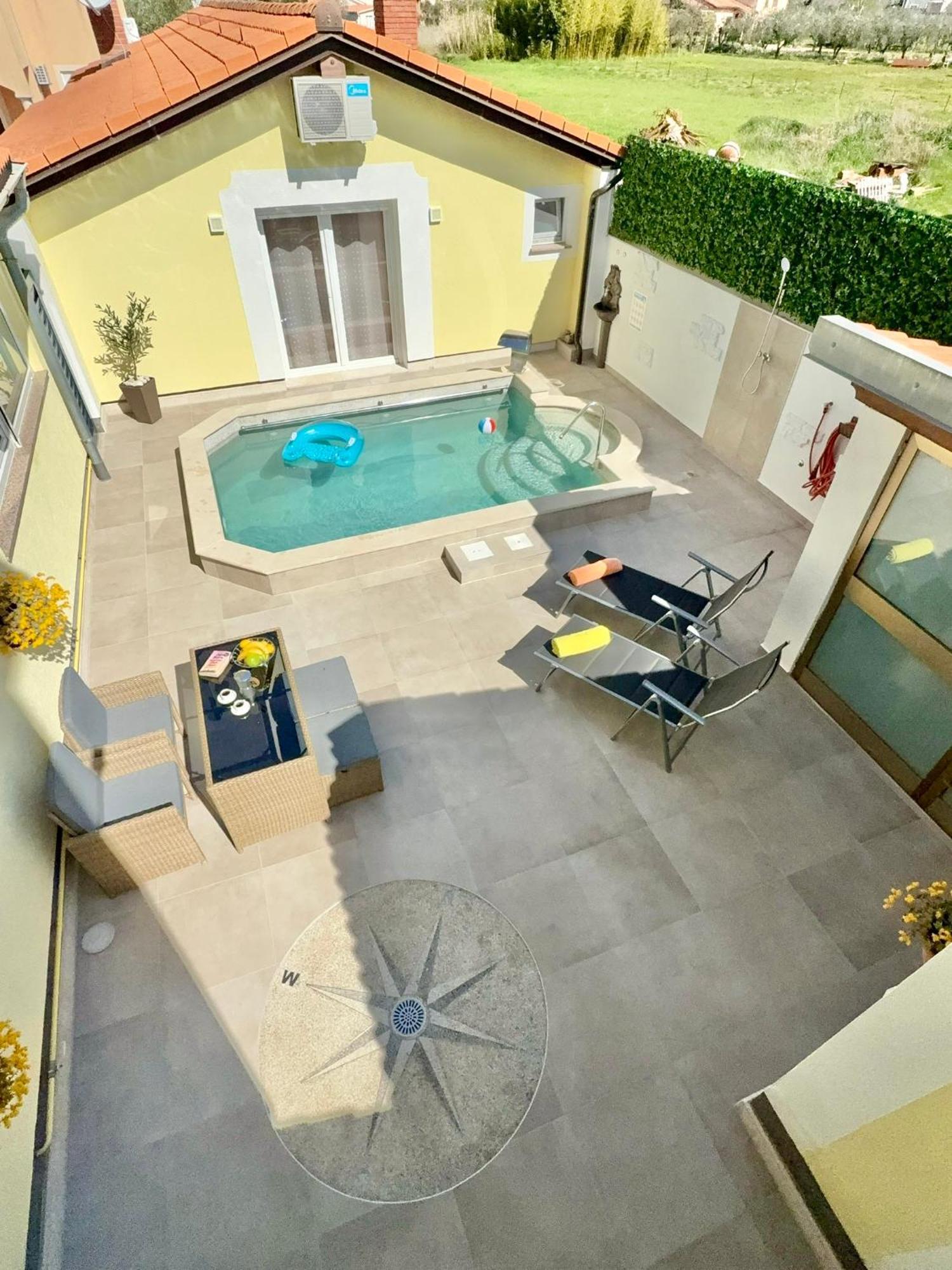 Poolside Studio Fazana Luaran gambar